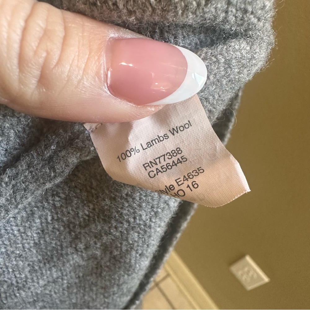 Gray Women's Sweater J Crew 100% Lambswool quarter zip Pull Over - Picture 3 of 13